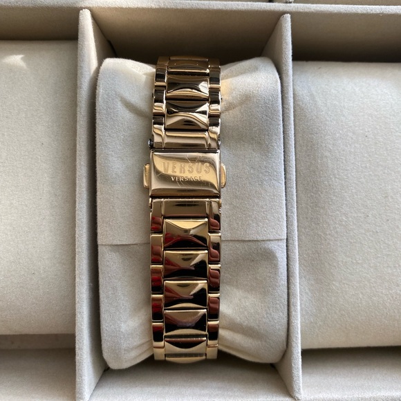 Versus VERSACE Stainless Steel Swarovski Crystal Bracelet Watch - Picture 3 of 5